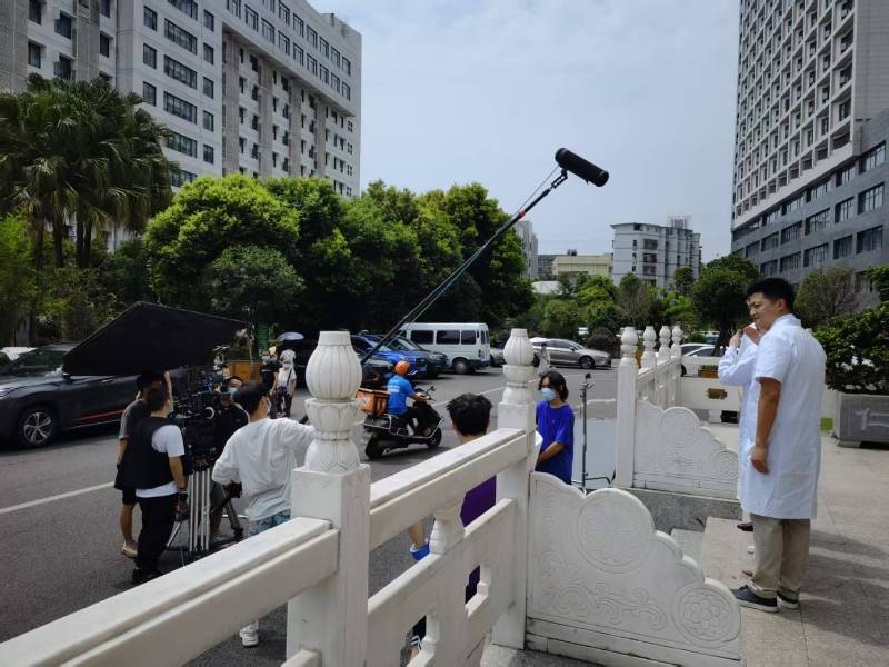 余干县广告片拍摄公司低成本实现高规格制作的诀窍